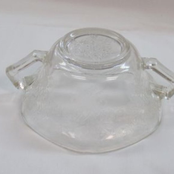 Hazel Atlas Depression Glass Crystal Florentine No 2 Two-Handled Cream Soup Bowl - Picture 3 of 3